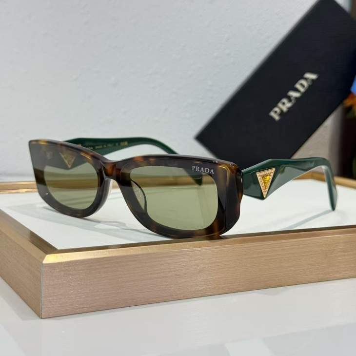 Picture of Prada Sunglasses _SKUfw76146137fw
